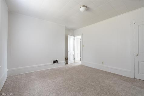 1318 4th Street NE Canton OH 44704