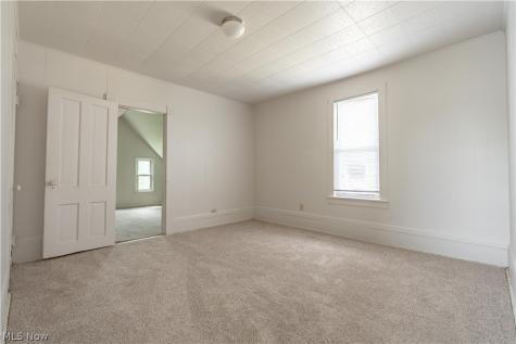 1318 4th Street NE Canton OH 44704
