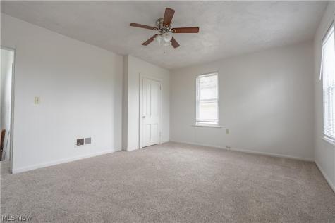 1318 4th Street NE Canton OH 44704