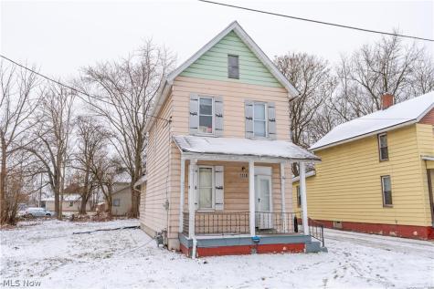 1318 4th Street NE Canton OH 44704