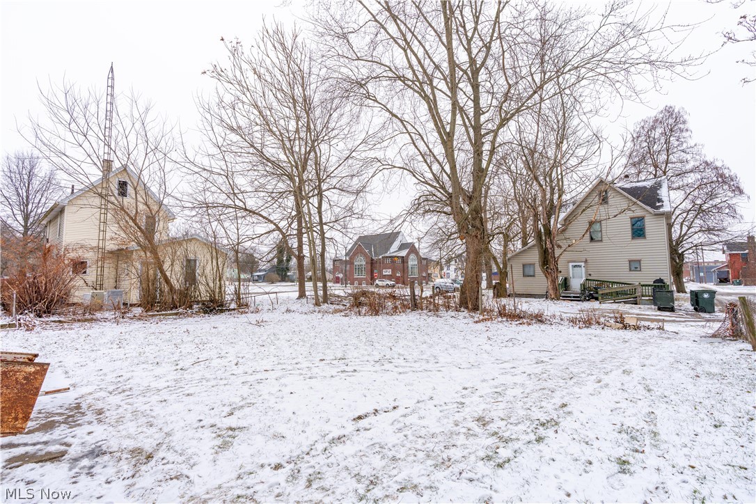 1318 4th Street NE Canton OH 44704