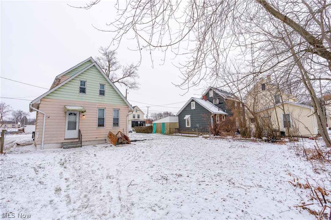 1318 4th Street NE Canton OH 44704