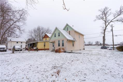 1318 4th Street NE Canton OH 44704