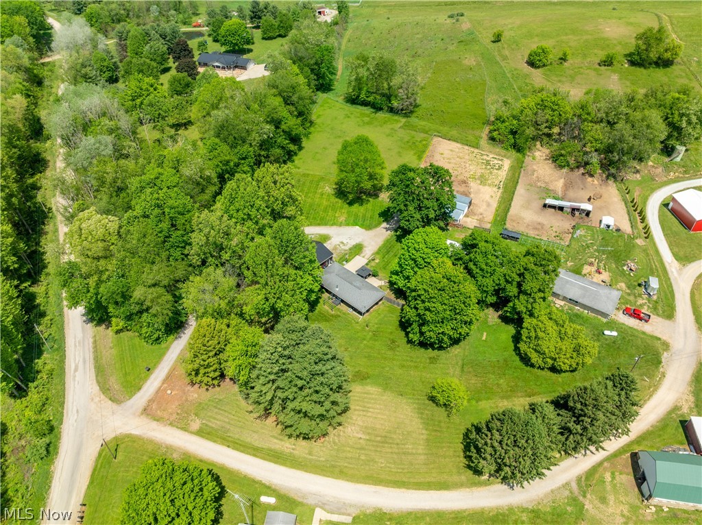 3190 Irish Road Magnolia OH 44643