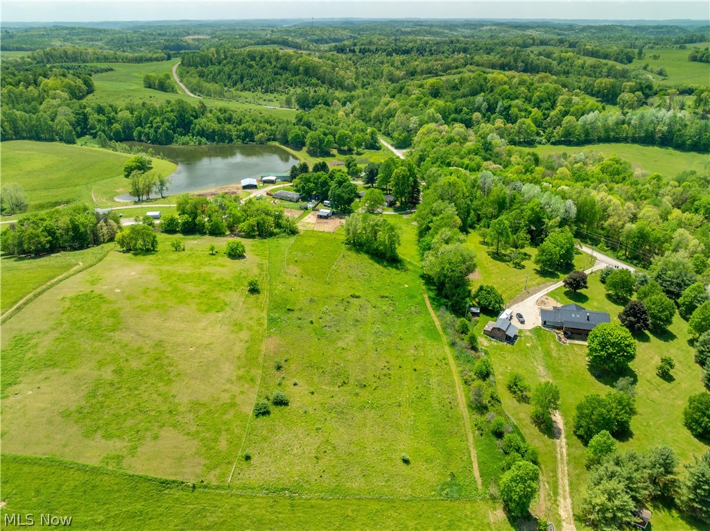3190 Irish Road Magnolia OH 44643