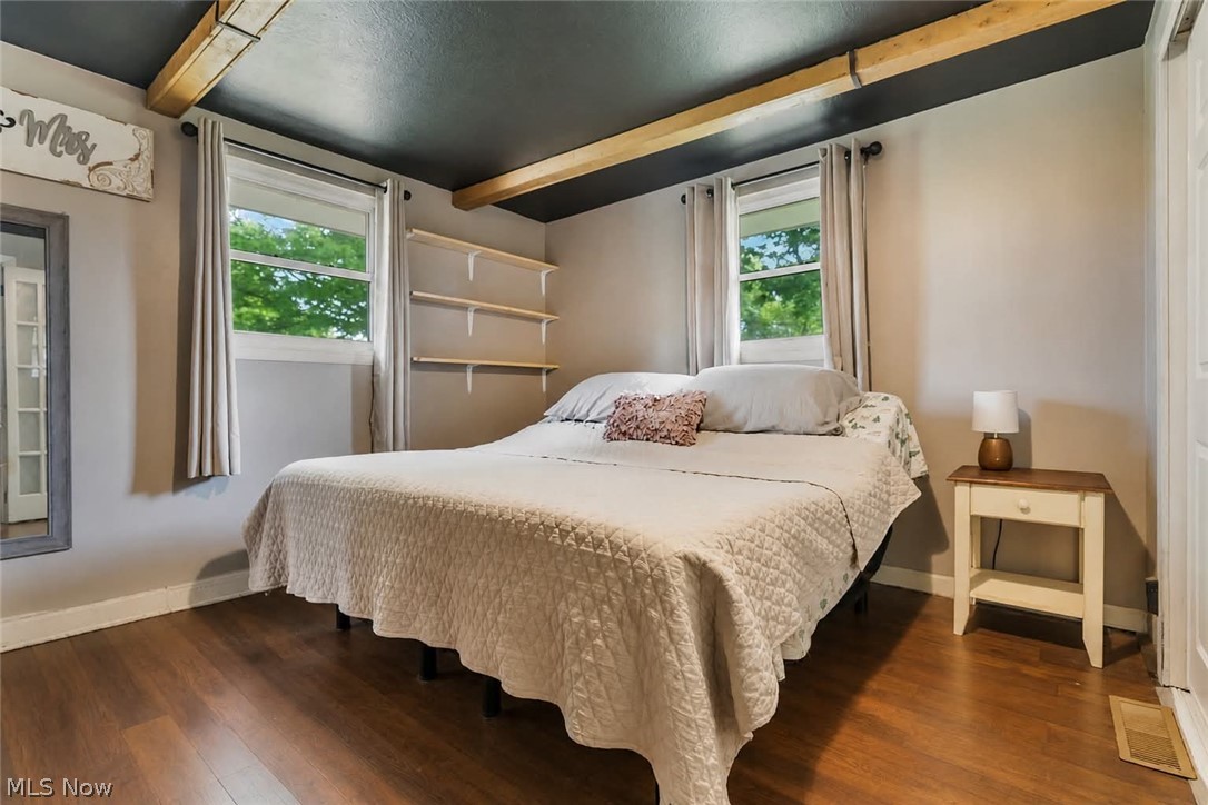 3190 Irish Road Magnolia OH 44643