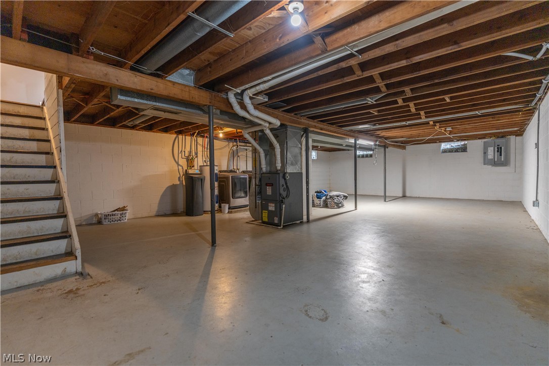 3190 Irish Road Magnolia OH 44643