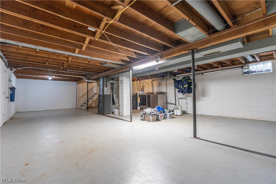 3190 Irish Road Magnolia OH 44643