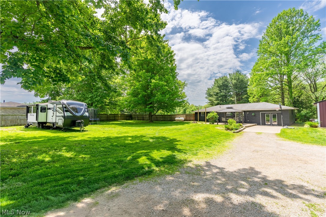 3190 Irish Road Magnolia OH 44643