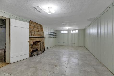 4493 Silsby Road University Heights OH 44118