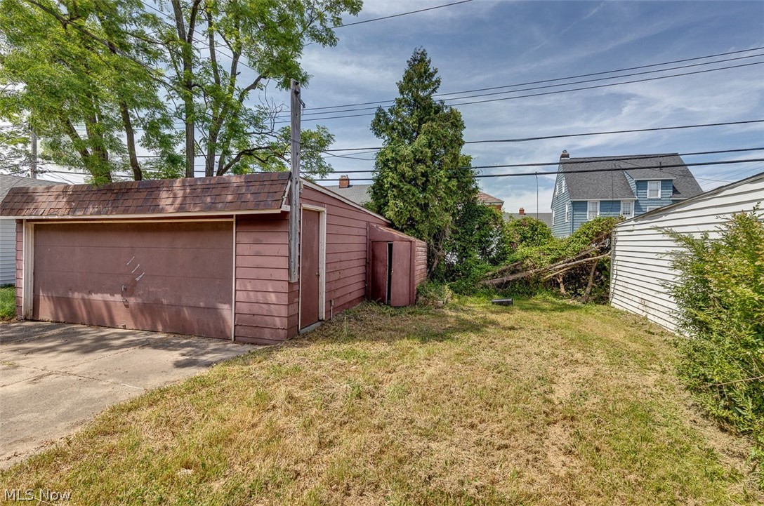 4493 Silsby Road University Heights OH 44118