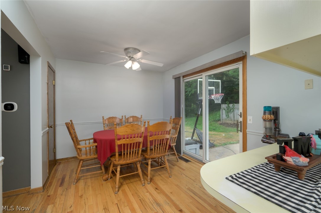 8560 Glennridge Avenue NW Clinton OH 44216
