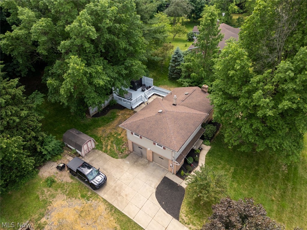 8560 Glennridge Avenue NW Clinton OH 44216