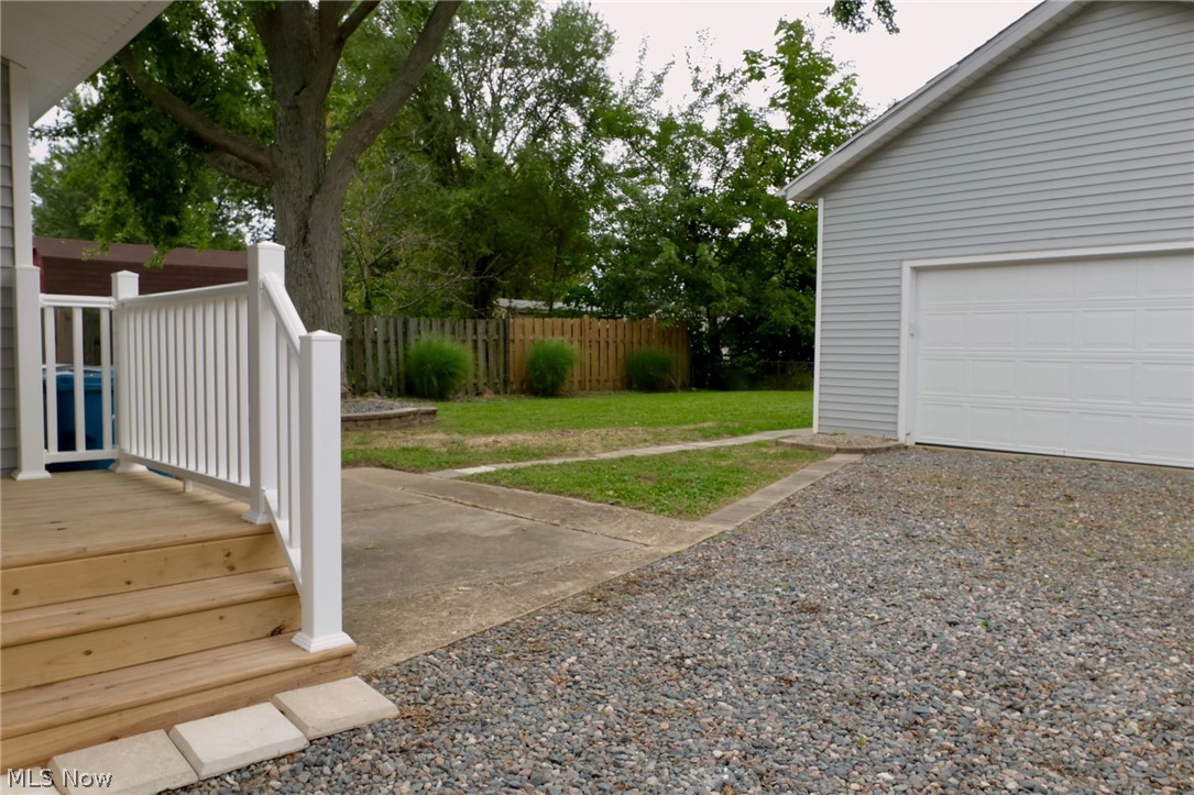 911 West Drive Sheffield Lake OH 44054