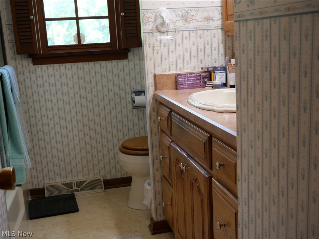 37460 Giles Road Grafton OH 44044