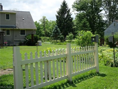 37460 Giles Road Grafton OH 44044