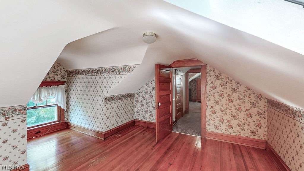 2955 Scarborough Road Cleveland Heights OH 44118