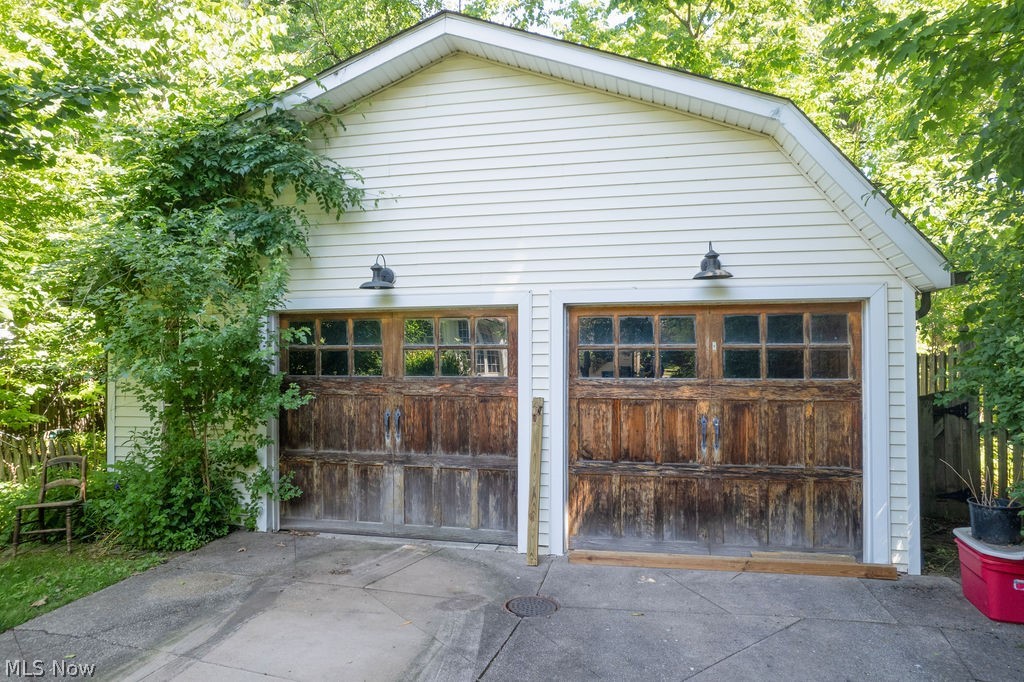 2955 Scarborough Road Cleveland Heights OH 44118