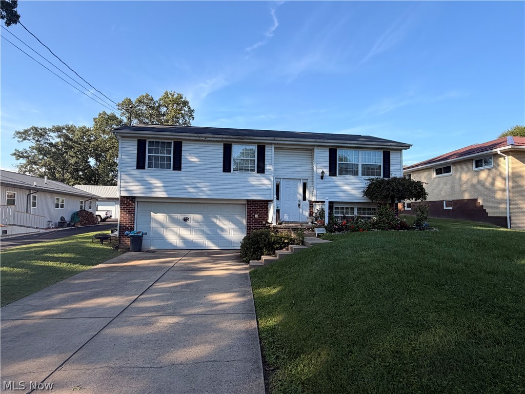 208 Beechwood Boulevard Wintersville OH 43953