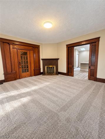 17 South Avenue SE Massillon OH 44646