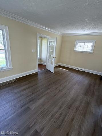 932 Vineshire Road Cleveland Heights OH 44121