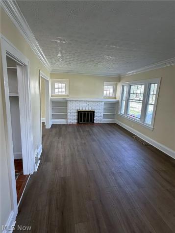 932 Vineshire Road Cleveland Heights OH 44121