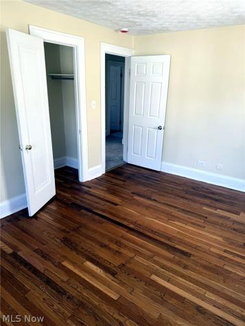 932 Vineshire Road Cleveland Heights OH 44121