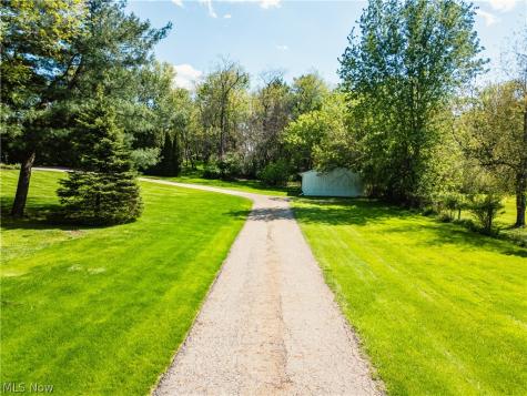 1126 Lanner Street NW North Canton OH 44720