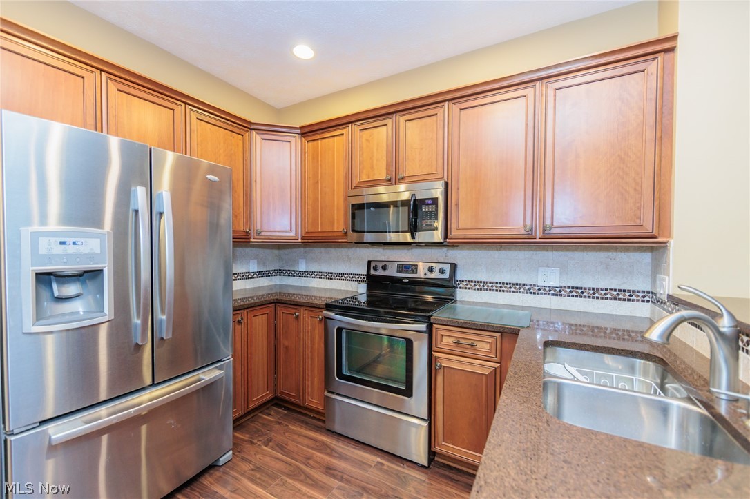 1969 Buckingham Drive Avon OH 44011