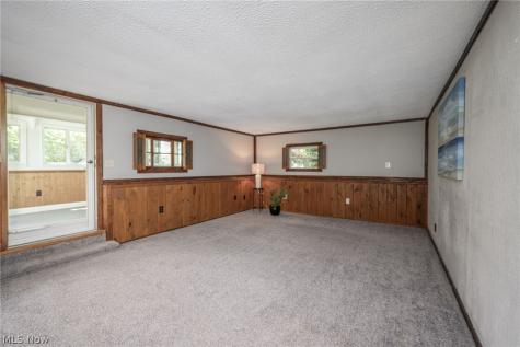 1566 Northeast Avenue Tallmadge OH 44278