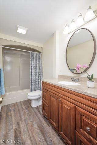 1566 Northeast Avenue Tallmadge OH 44278