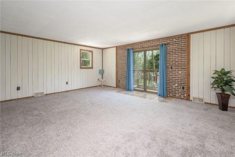 1566 Northeast Avenue Tallmadge OH 44278
