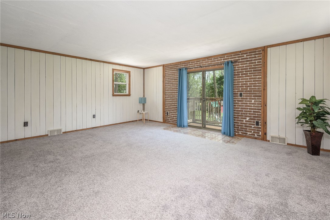 1566 Northeast Avenue Tallmadge OH 44278