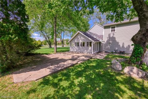 1566 Northeast Avenue Tallmadge OH 44278