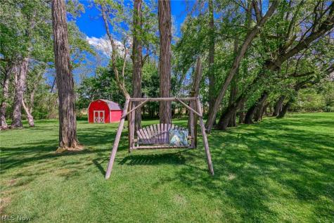 1566 Northeast Avenue Tallmadge OH 44278