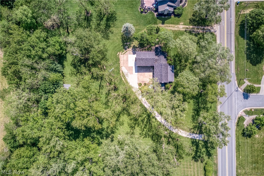 1566 Northeast Avenue Tallmadge OH 44278