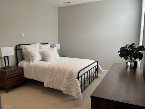 913 Arthur Trail Aurora OH 44202