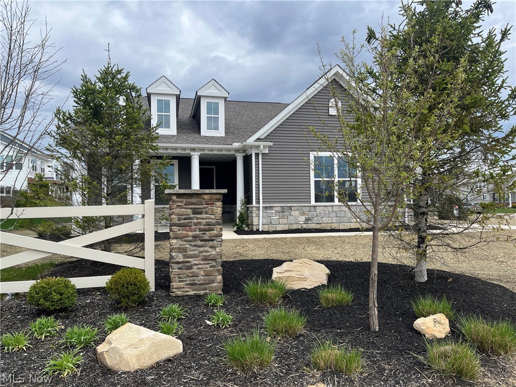 913 Arthur Trail Aurora OH 44202