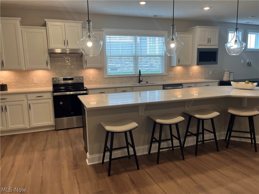 913 Arthur Trail Aurora OH 44202