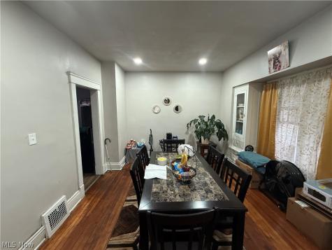 3553 E 106th Street Cleveland OH 44105