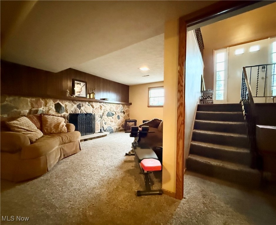 352 N Rhodes Avenue Niles OH 44446