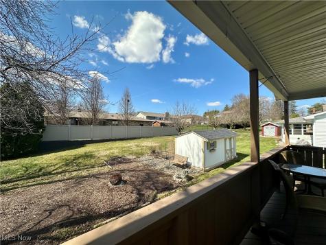 352 N Rhodes Avenue Niles OH 44446