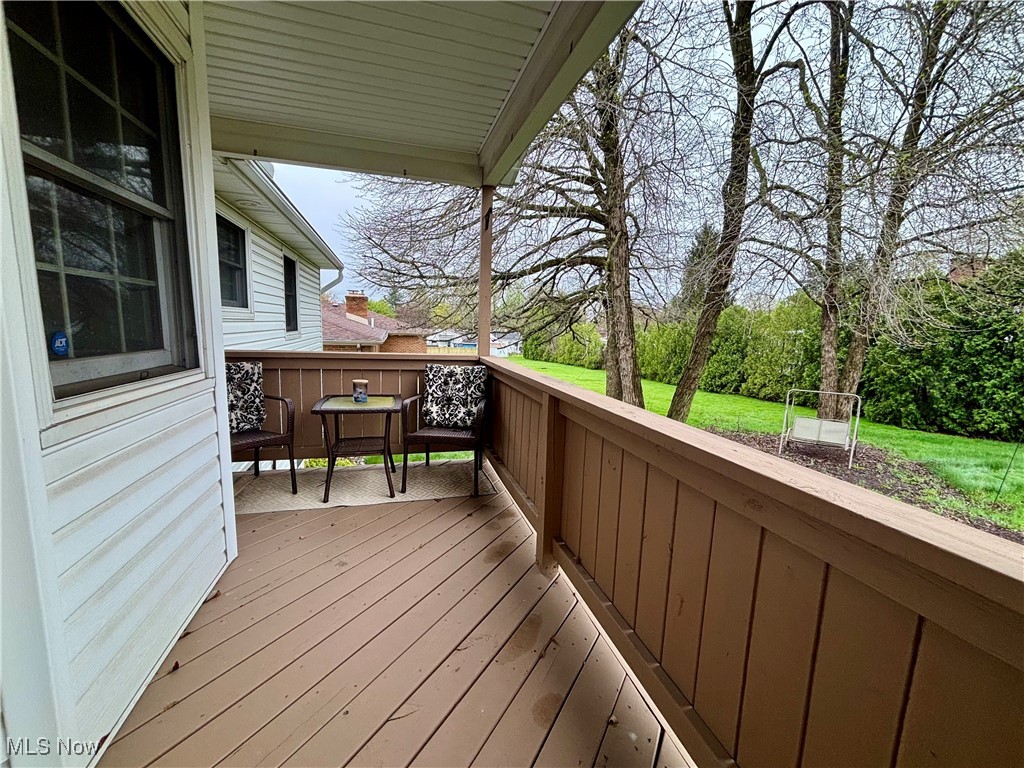352 N Rhodes Avenue Niles OH 44446