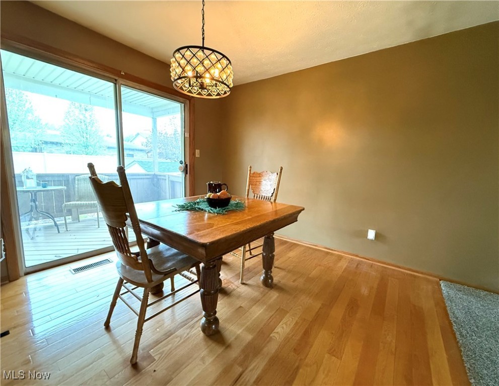 352 N Rhodes Avenue Niles OH 44446