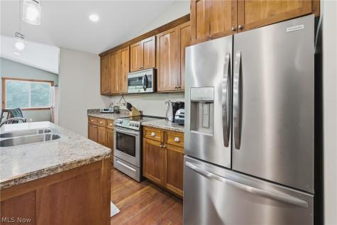 10050 Forty Corners Street NW Massillon OH 44647