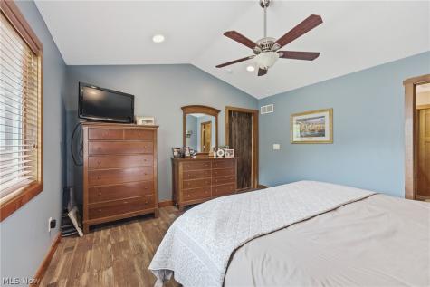 10050 Forty Corners Street NW Massillon OH 44647