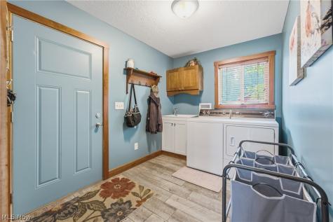 10050 Forty Corners Street NW Massillon OH 44647