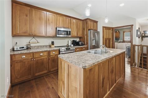 10050 Forty Corners Street NW Massillon OH 44647