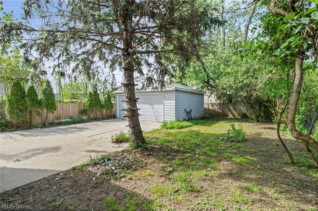 3854 W 116th Street Cleveland OH 44111
