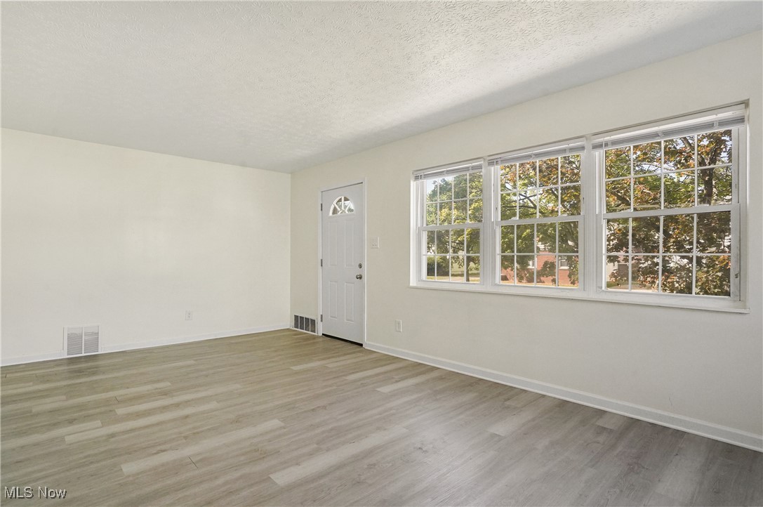 2449 21st Street Cuyahoga Falls OH 44223